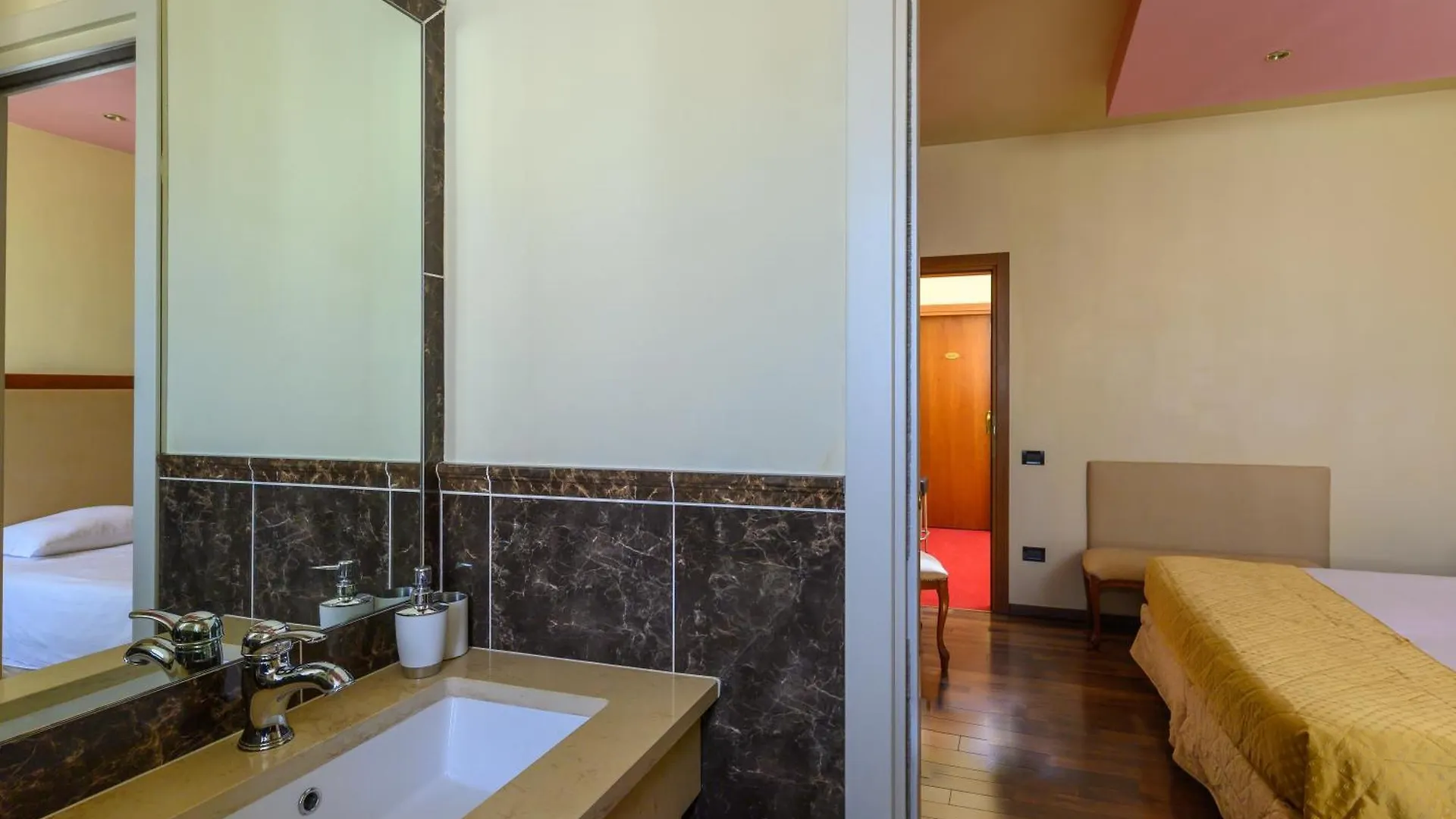 Diamantino Town House Bed & Breakfast Padova 3*,