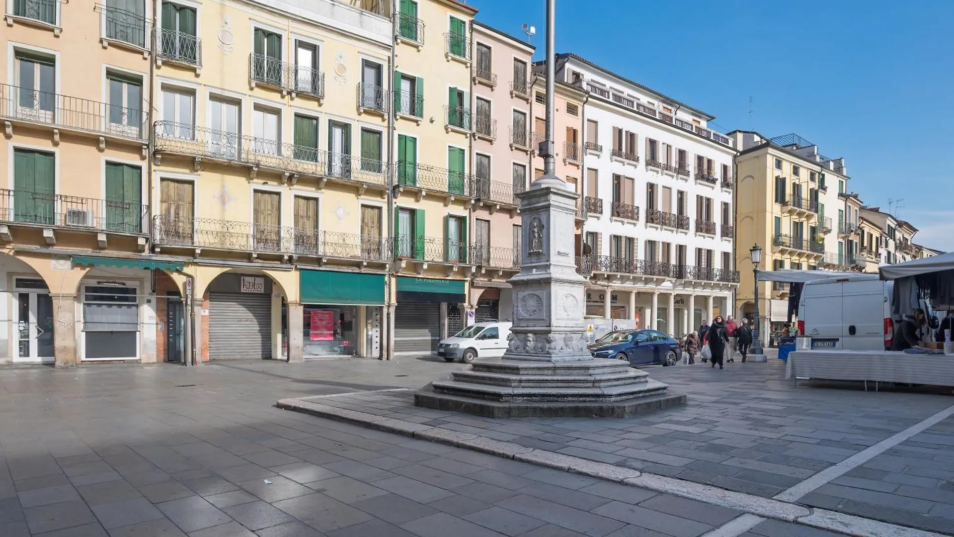 Diamantino Town House Bed & Breakfast Padova Italy