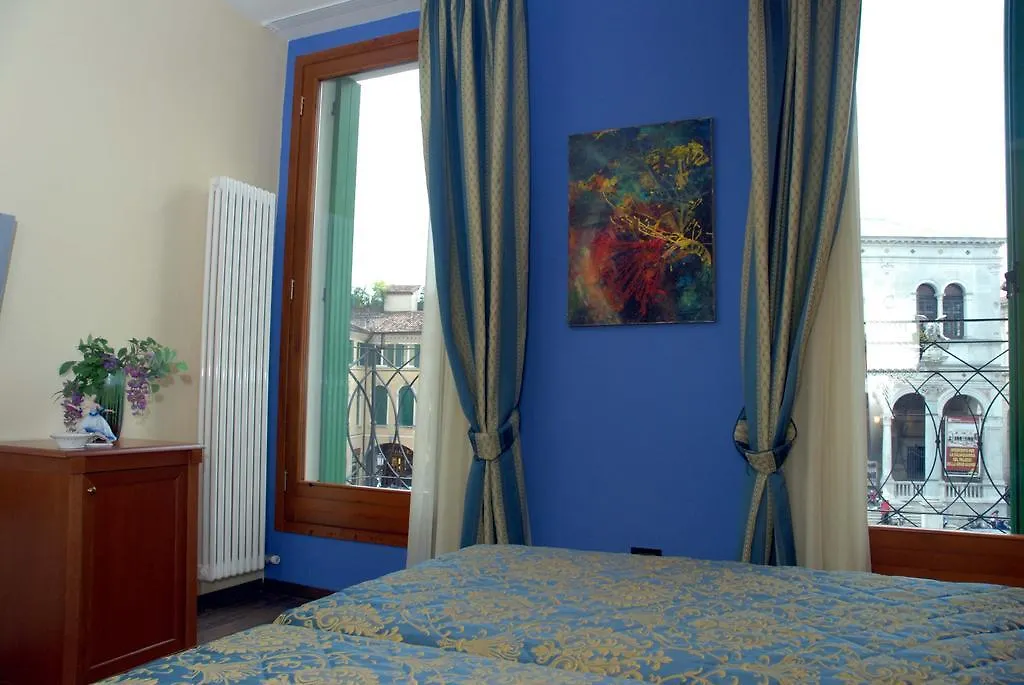 Diamantino Town House Bed & Breakfast Padova